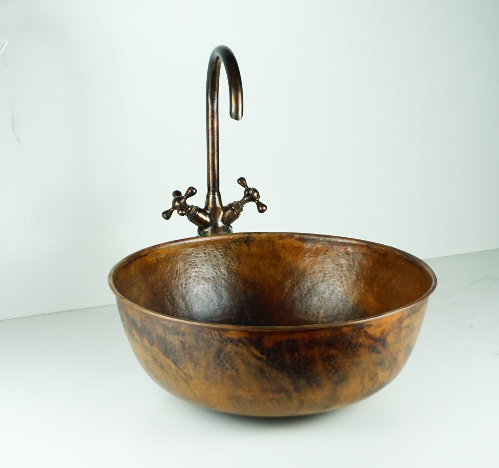 Brass Bathroom Sinks | Copper Bathroom Sinks | Zayian
