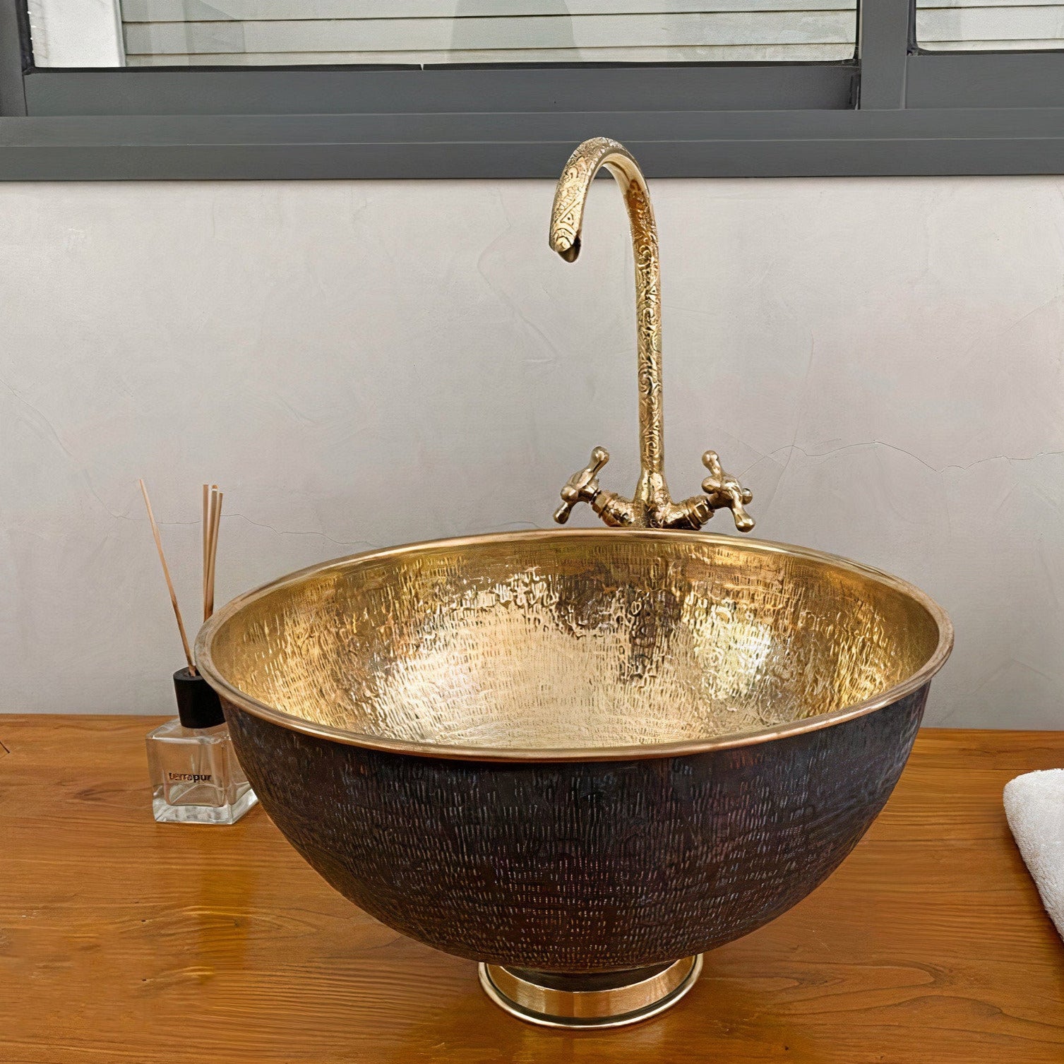 Artisanal Hammered Brass Vessel Sink Zayian 